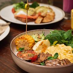 Verde Amore Comida saludable & Brunch en Barcelona (Les Corts) - Horario de apertura