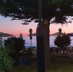 Horario de apertura Beachfront Bungalow, Torrox
