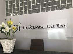 La akademia de la Torre en Madrid (Latina) - Horario de apertura