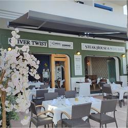 Horario de apertura Oliver Twist Restaurant, San Luis de Sabinillas