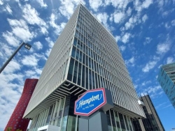 Hampton by Hilton Barcelona Fira Gran Via en L'Hospitalet de Llobregat (Barcelona) - Horario de apertura