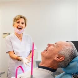 Horario de apertura Roldan Dental Clinic, 