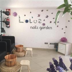 Horario de apertura Lotus Nails Garden, Sant Cugat del Vallès