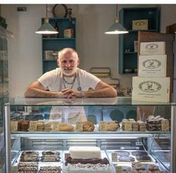 Tradición Repostera Molinos en Sevilla (Triana) - Horario de apertura