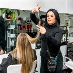 Salon de belleza & Estética - Estudio Graccirene en Madrid (Tetuán) - Horario de apertura