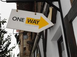 Horario de apertura One Way Escuela de Idiomas, Murcia