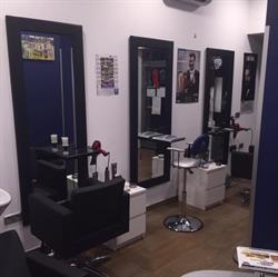 Horario de apertura Peluqueria Karakter Caballeros, Pinto