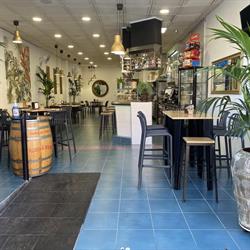 Horario de apertura cafeteria arepera la guaira, Santa Úrsula