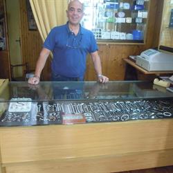 Horario de apertura Hnos Peral, Tarazona de la Mancha