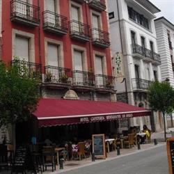 Horario de apertura Bar restaurante Los Robles, Cangas de Onís