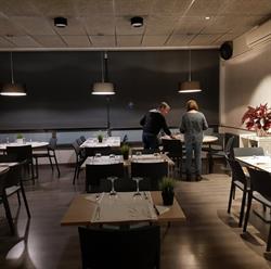 Horario de apertura Bar Stop, Callus