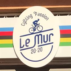 Horario de apertura Le Mur, Martorell