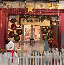 Horario de apertura Confitería Caramelo, Pilas