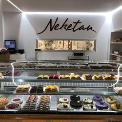 Horario de apertura Neketan, Doctoral