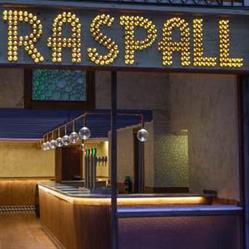 Raspall en Barcelona (Gràcia) - Horario de apertura