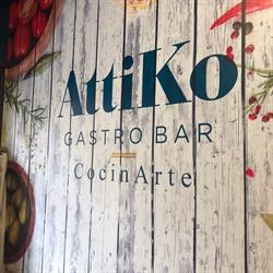 Horario de apertura AttiKo GastroBar, Zamora