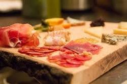 Bar Restaurante Estrella en Madrid (Moratalaz) - Horario de apertura