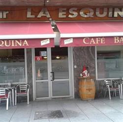Horario de apertura Café Bar La Esquina, Pamplona