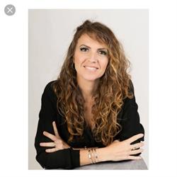 Horario de apertura Escuela De Maquillaje y Micropigmentación Yolanda Gámez, Fuengirola