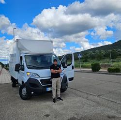 Horario de apertura Transporte y Mudanza JR, L'Hospitalet de Llobregat