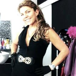 MONICA NOGUERA ESTILISTA- PELUQUERIA MASAJES en Valencia (Eixample) - Horario de apertura