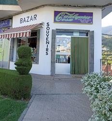 Horario de apertura Bazar Cualquier Cosa, Losar de la Vera