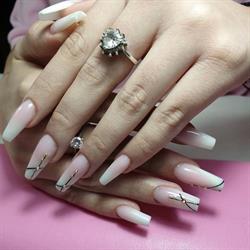 Horario de apertura Helen’s Nails, Burgos