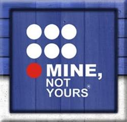 Horario de apertura Mine not yours, Vilanova i la Geltrú