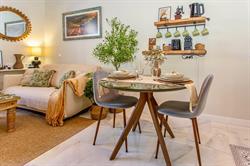 Horario de apertura Wehost costaluz - Elizabeth Ledezma - Gestiones Inmobiliarias, El Puerto de Santa María