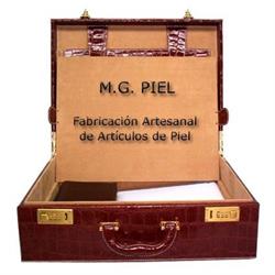 Horario de apertura M. G. Piel, Ubrique