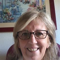 Horario de apertura Consulta Integral Julia Nogueira, Málaga
