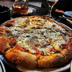 Rebo bar pizzería en Madrid (Arganzuela) - Horario de apertura