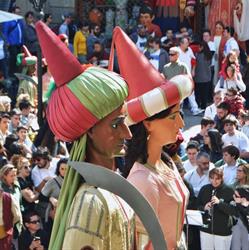 Gegants del Pi en Barcelona (Ciutat Vella) - Horario de apertura