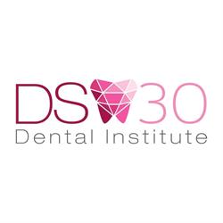 Clínica Dental DS30 DENTAL INSTITUTE en Madrid (Salamanca) - Horario de apertura