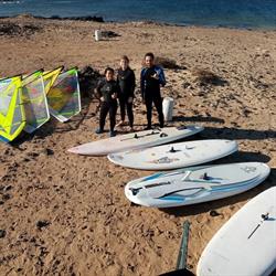 Horario de apertura Canary Windsurf And Sail, Lajares