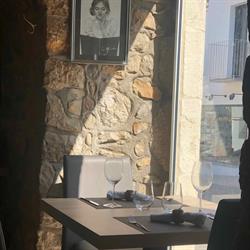 Horario de apertura La Gruta, L'Escala