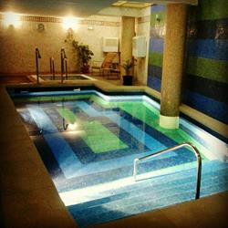 Horario de apertura clinica de fisioterapia spa yemanya, Roquetas de Mar