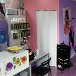 Horario de apertura Peluqueria estetica vk, Madrid