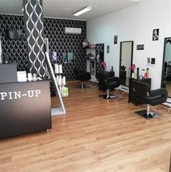 Horario de apertura Pin Up peluquería unisex, Talavera de la Reina