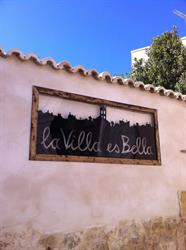 Horario de apertura La Villa es Bella, Dueñas