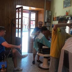 Horario de apertura Peluqueria y barberia Hnos Casas, Navalcarnero