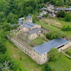 Horario de apertura Monasterio y Albergue de San Pedro de Montes, Montes de Valdueza