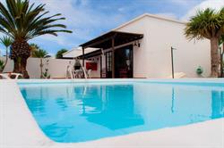 Horario de apertura Villas Reina - Isora Rentals, Teguise
