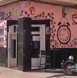 Horario de apertura Las horas del café, Oliva