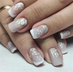 Horario de apertura Uñas y estética avanzada Regina Trigueros, Paradas