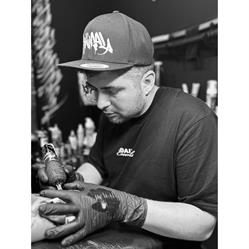 Horario de apertura José Calderón Tattoo, San Mamés