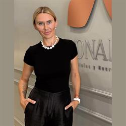 Darina Sendrau Clinic & Academy en Barcelona (Gràcia) - Horario de apertura