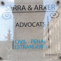 Horario de apertura Narcís Serra Llovera Serra & Arxer Abogados, Girona