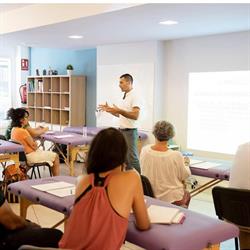 Instituto Europeo De Kinesiología Unificada en Barcelona (Eixample) - Horario de apertura