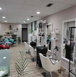 Horario de apertura Menta Peluquería Hair Spa, A Coruña